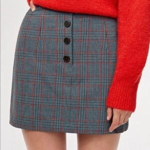 Aritzia Little Moon Daylily plaid mini skirt. 💙